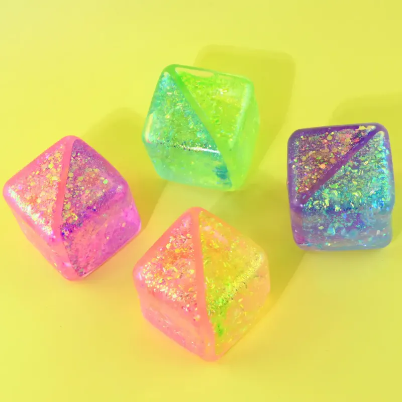 SQUEEZE SUGAR TWO-TONE ICE CUBE